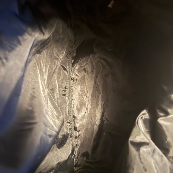 Victoria's Secret Shimmering Gold Weekender Tote - Picture 4 of 4